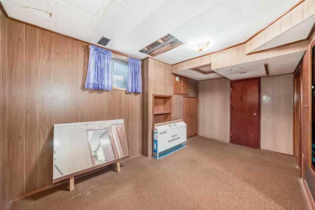 MLS® A2247260 - 7520 7 Street SW in Kingsland Calgary, Residential