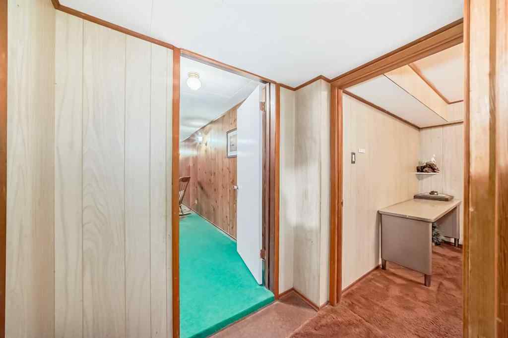 MLS® A2247260 - 7520 7 Street SW in Kingsland Calgary, Residential
