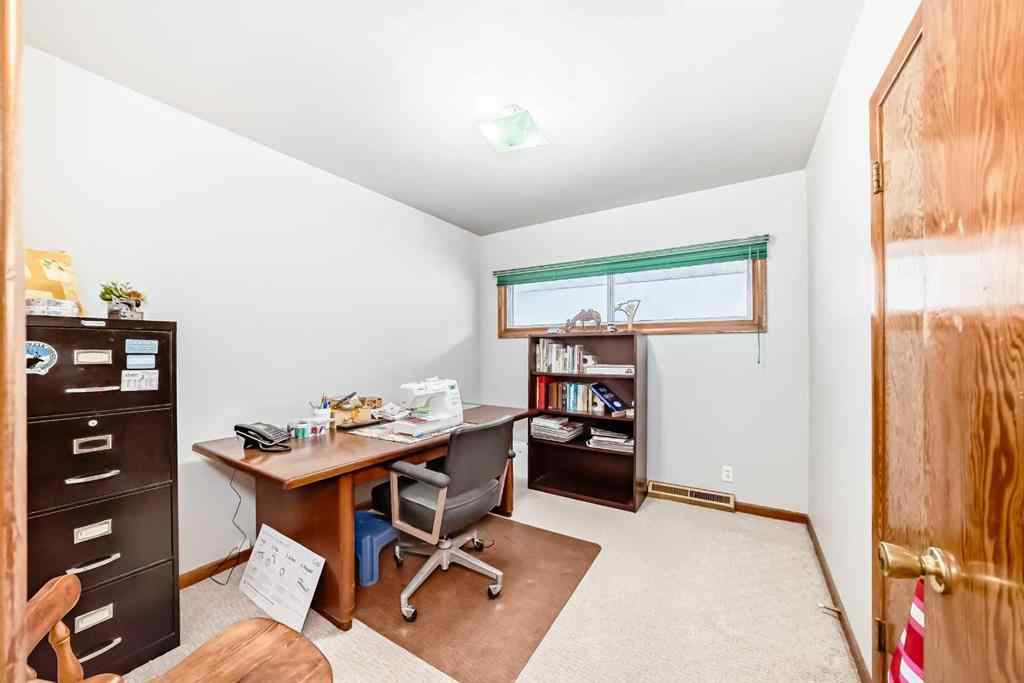 MLS® A2247260 - 7520 7 Street SW in Kingsland Calgary, Residential