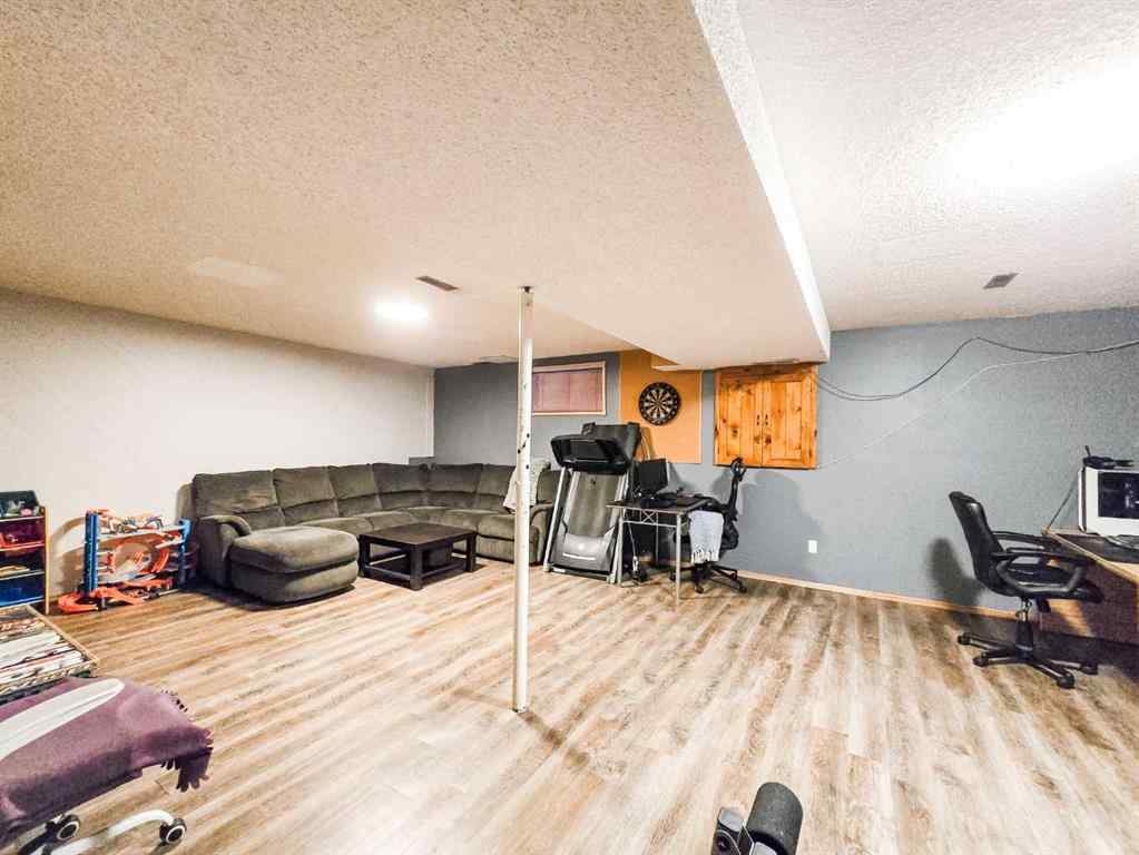 MLS® A2247265 - 5230 15 Avenue  in NONE Edson, Residential