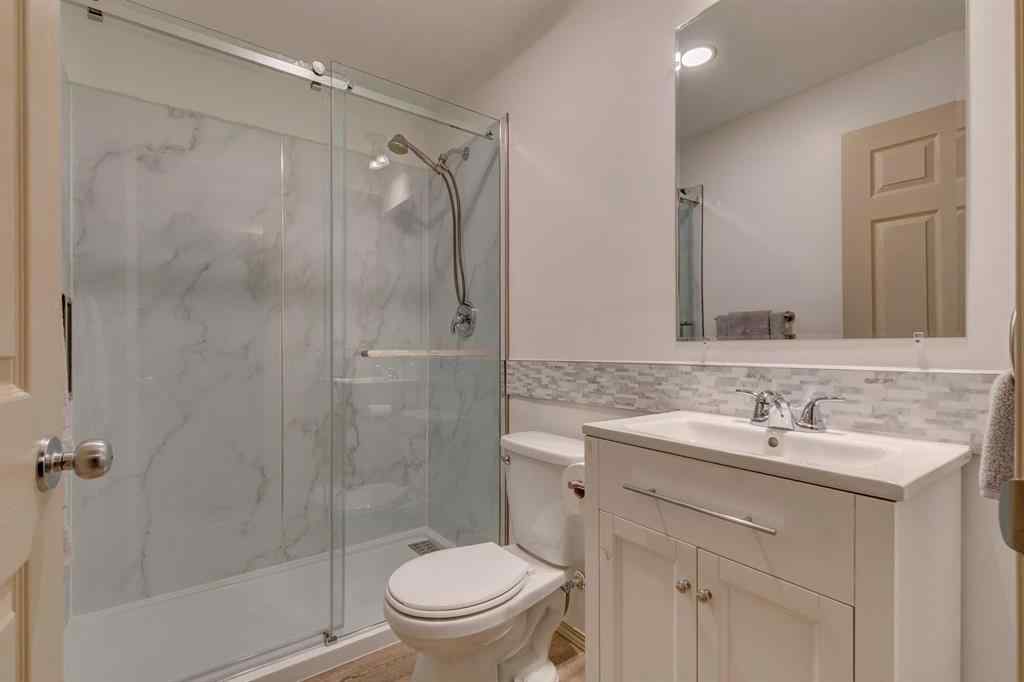 MLS® A2247271 - 210 Elgin View SE in McKenzie Towne Calgary, Residential