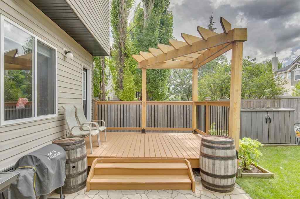 MLS® A2247271 - 210 Elgin View SE in McKenzie Towne Calgary, Residential
