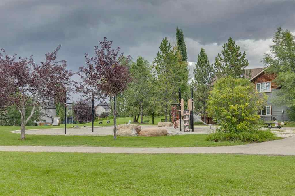 MLS® A2247271 - 210 Elgin View SE in McKenzie Towne Calgary, Residential