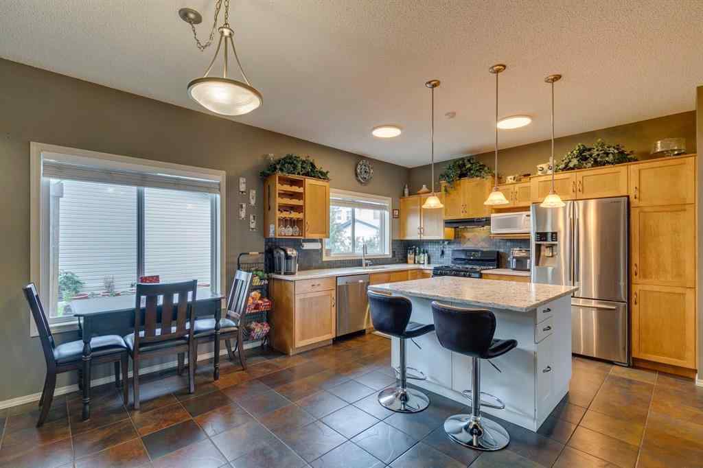 MLS® A2247271 - 210 Elgin View SE in McKenzie Towne Calgary, Residential