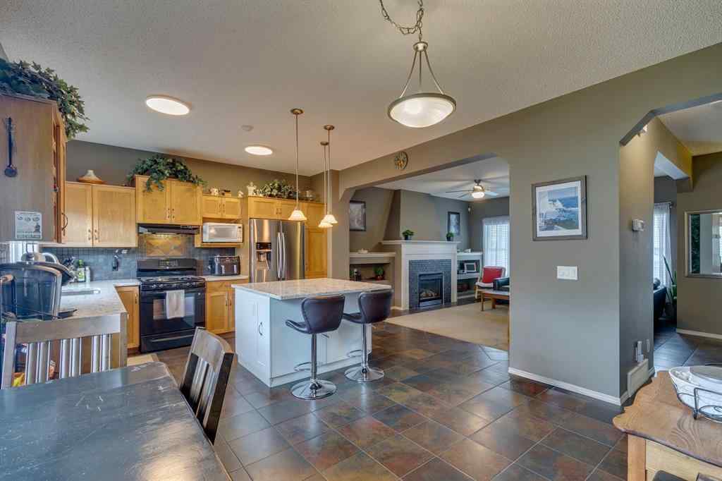 MLS® A2247271 - 210 Elgin View SE in McKenzie Towne Calgary, Residential