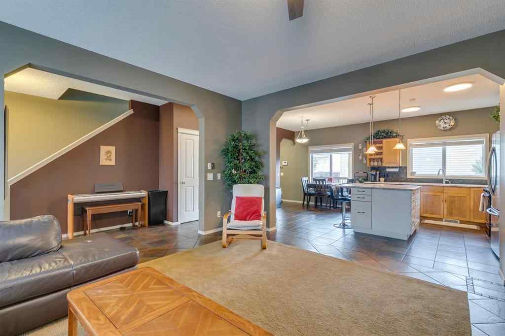 MLS® A2247271 - 210 Elgin View SE in McKenzie Towne Calgary, Residential