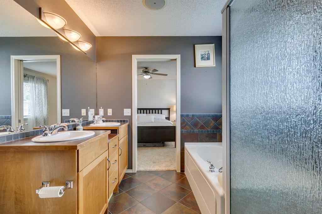 MLS® A2247271 - 210 Elgin View SE in McKenzie Towne Calgary, Residential