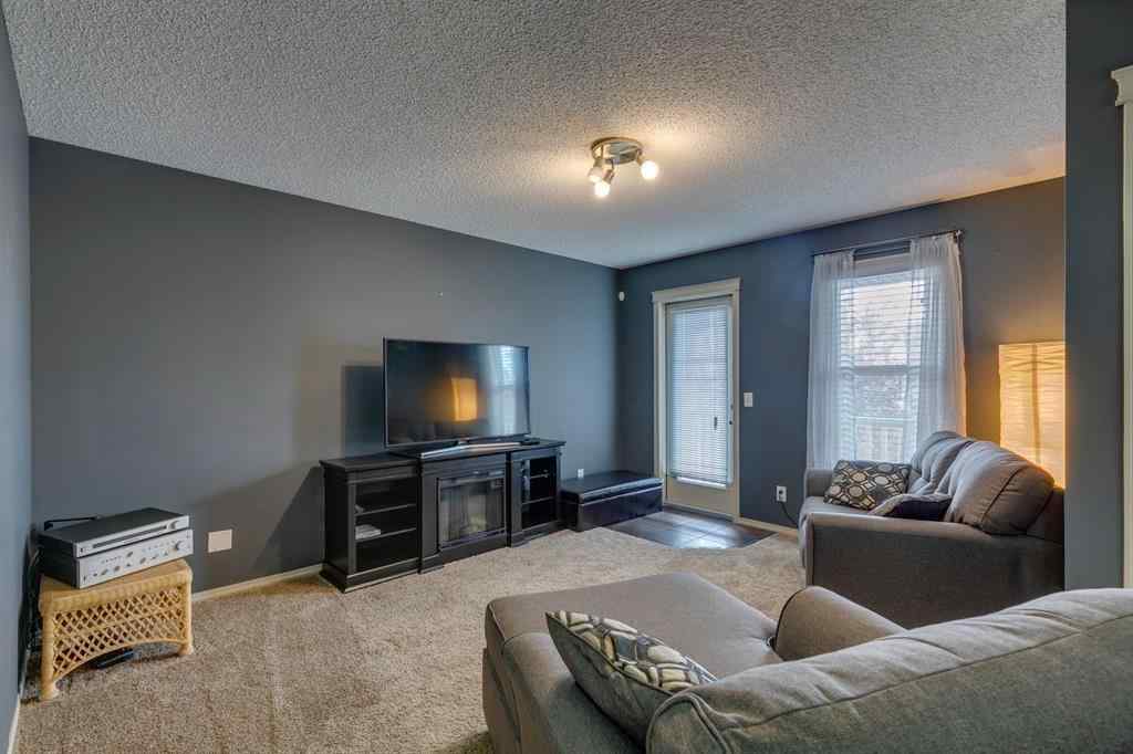 MLS® A2247271 - 210 Elgin View SE in McKenzie Towne Calgary, Residential