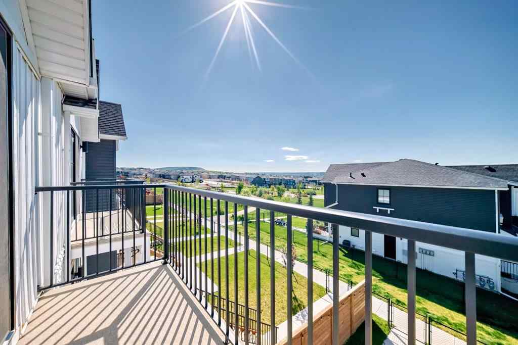 MLS® A2247279 - 8 Heritage Lane  in Heritage Hills Cochrane, Residential