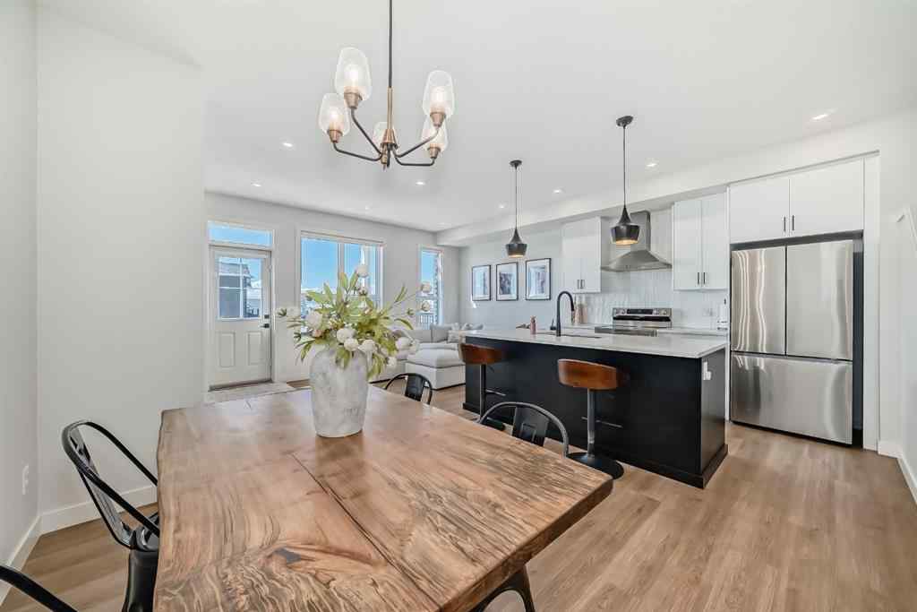 MLS® A2247279 - 8 Heritage Lane  in Heritage Hills Cochrane, Residential
