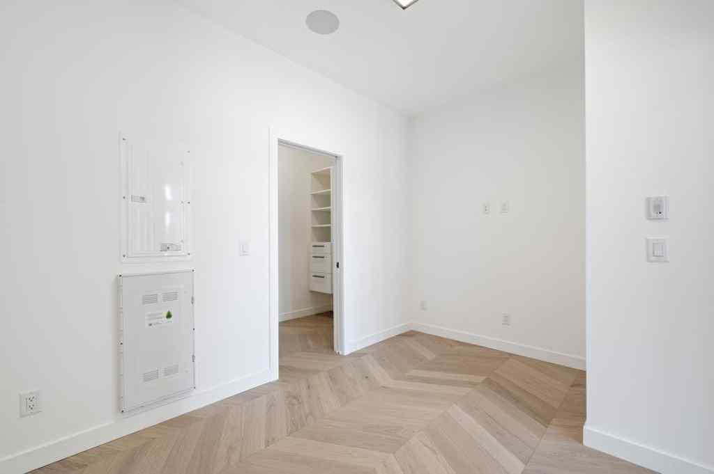 MLS® A2247280 - Unit #112 835 78 Street SW in West Springs Calgary, Residential