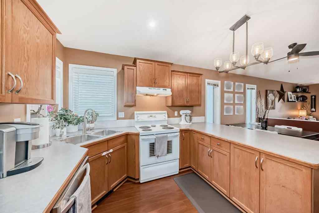 MLS® A2247283 - 210 Uplands Boulevard N in Uplands Lethbridge, Residential