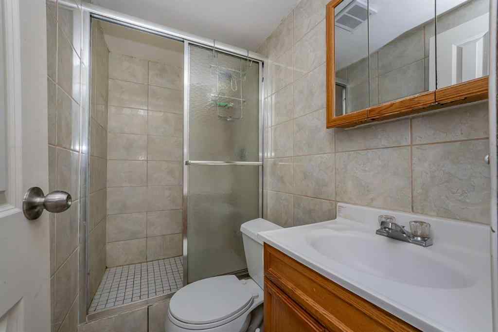 MLS® A2247287 - 3921 30 Avenue SE in Dover Calgary, Residential