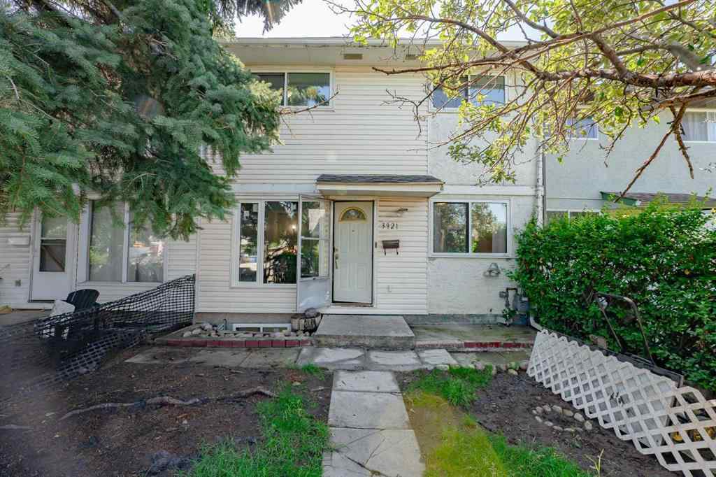 MLS® A2247287 - 3921 30 Avenue SE in Dover Calgary, Residential