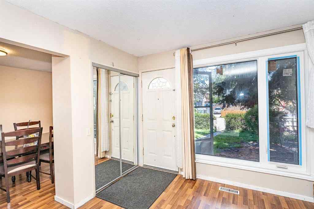 MLS® A2247287 - 3921 30 Avenue SE in Dover Calgary, Residential