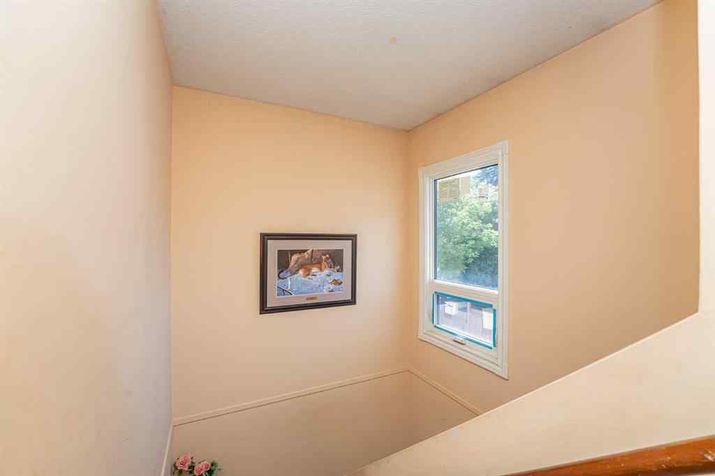 MLS® A2247287 - 3921 30 Avenue SE in Dover Calgary, Residential