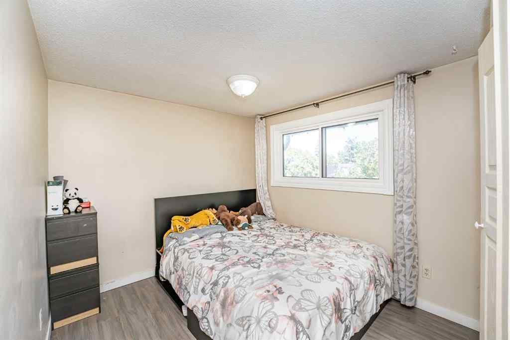 MLS® A2247287 - 3921 30 Avenue SE in Dover Calgary, Residential