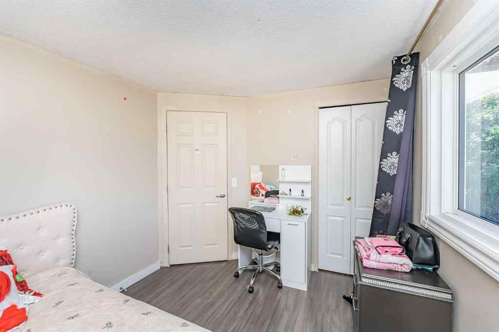 MLS® A2247287 - 3921 30 Avenue SE in Dover Calgary, Residential