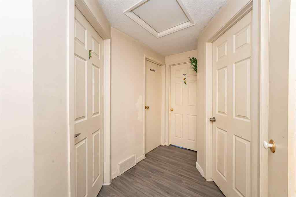 MLS® A2247287 - 3921 30 Avenue SE in Dover Calgary, Residential