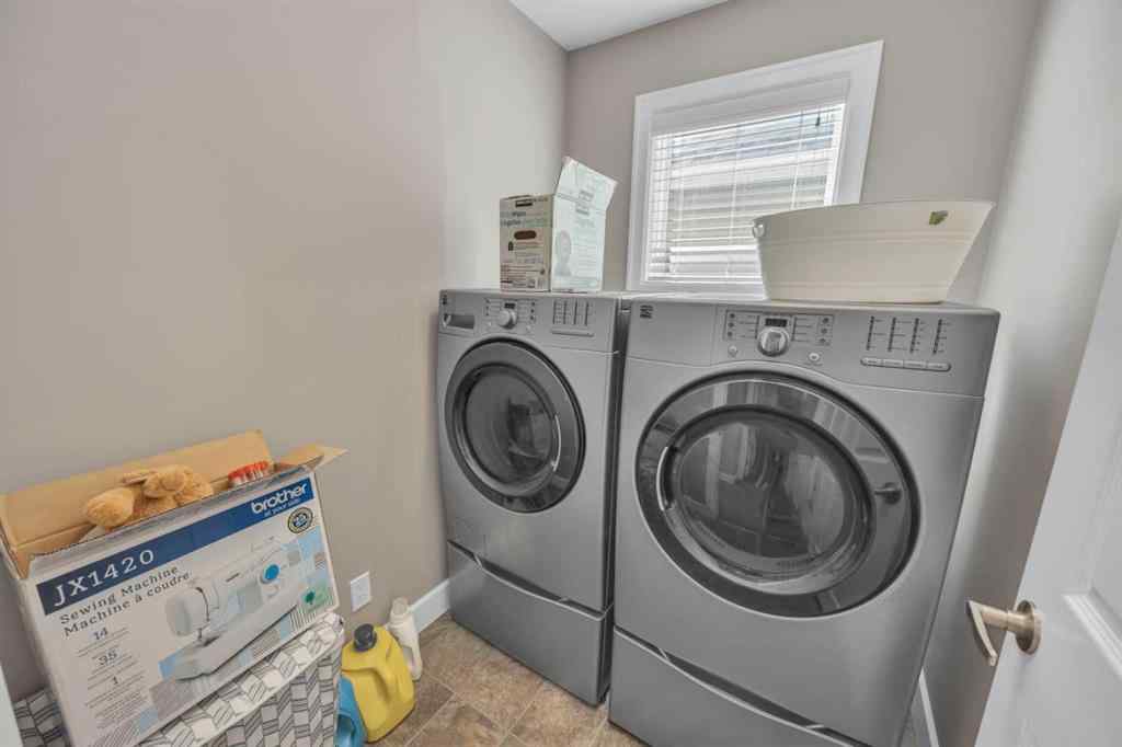MLS® A2247288 - 1035 Windhaven Close SW in Windsong Airdrie, Residential
