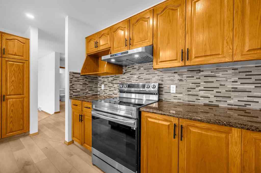 MLS® A2247303 - 208 Coral Shores Bay NE in Coral Springs Calgary, Residential