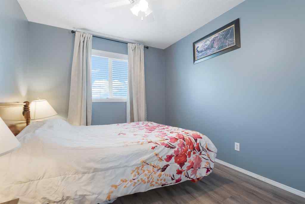 MLS® A2247304 - 44 Country Ridge Close  in Lacombe Residential Subdivision Lacombe, Residential