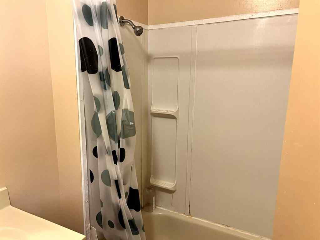 MLS® A2247307 - 5013 50 Avenue  in NONE Valleyview, Commercial
