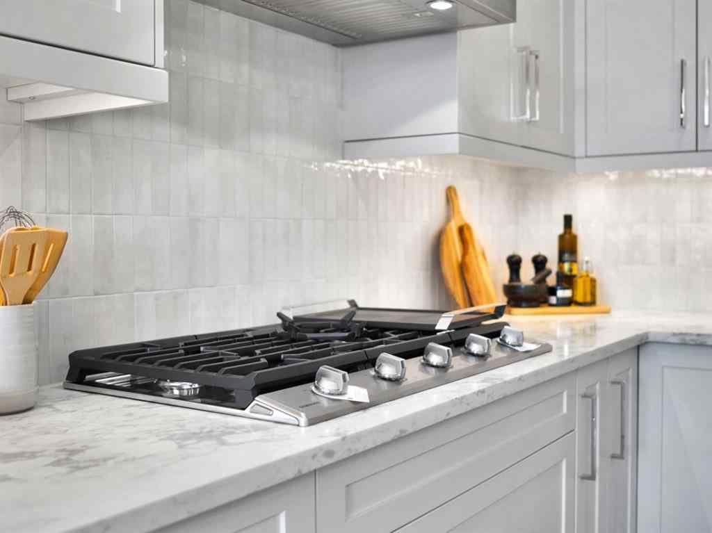 MLS® A2247311 - 27 Royal Birch Cove NW in Royal Oak Calgary, Residential