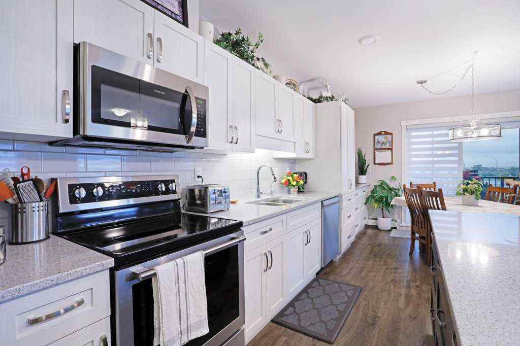 MLS® A2247322 - Unit #208 499 Meadowlake Court E in Meadowbrook Brooks, Residential