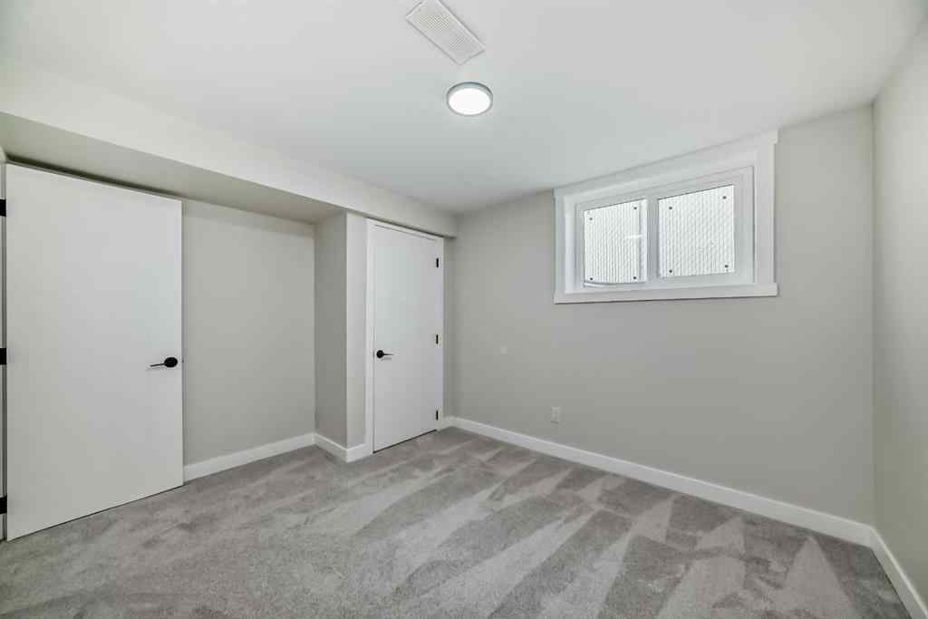 MLS® A2247324 - 256 Penbrooke Close SE in Penbrooke Meadows Calgary, Residential