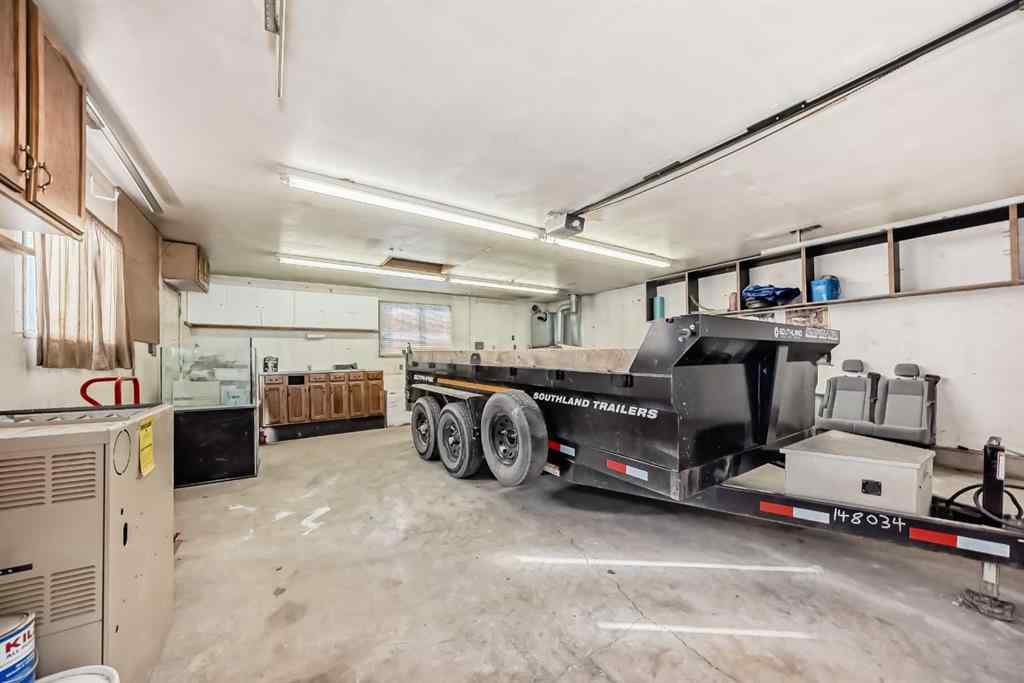 MLS® A2247324 - 256 Penbrooke Close SE in Penbrooke Meadows Calgary, Residential