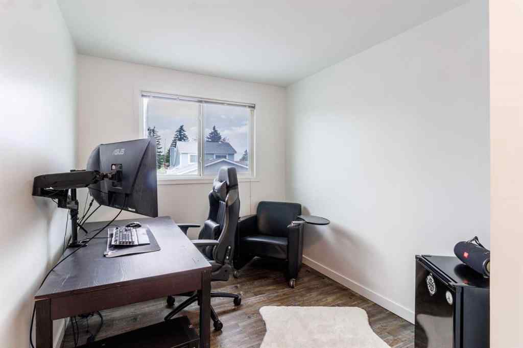 MLS® A2247329 - 92 Erin Woods Drive SE in Erin Woods Calgary, Residential