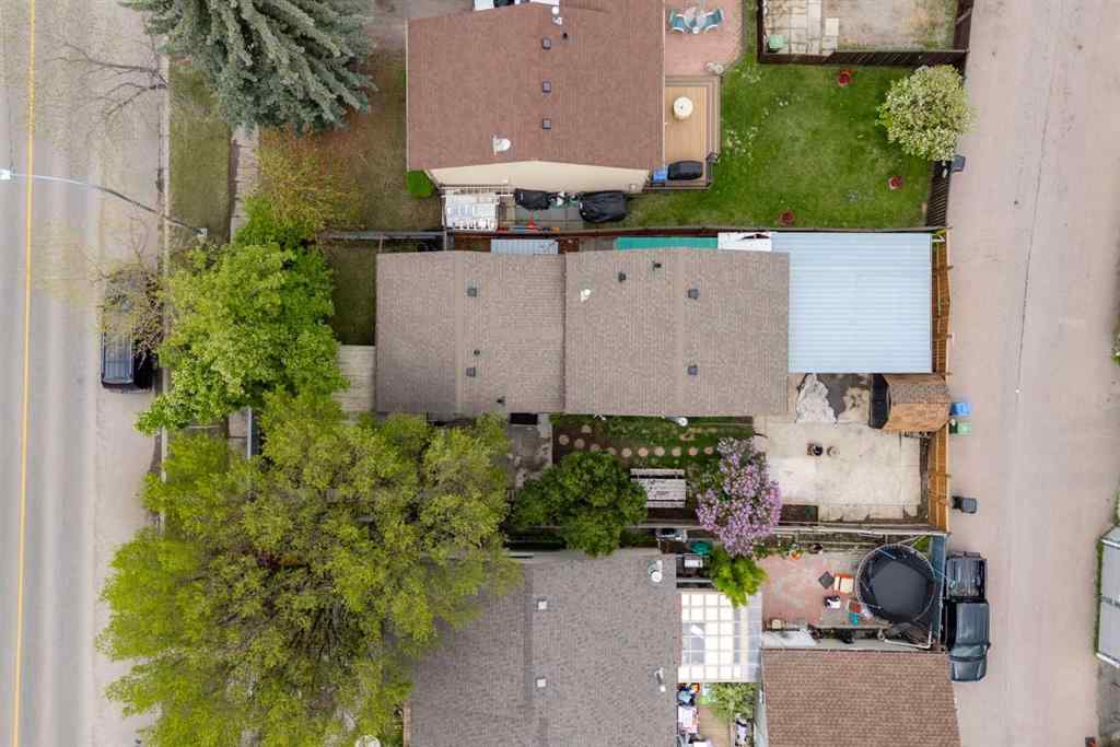 MLS® A2247329 - 92 Erin Woods Drive SE in Erin Woods Calgary, Residential