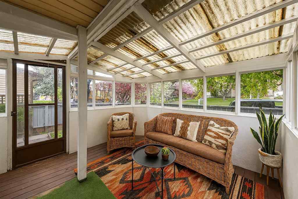 MLS® A2247329 - 92 Erin Woods Drive SE in Erin Woods Calgary, Residential