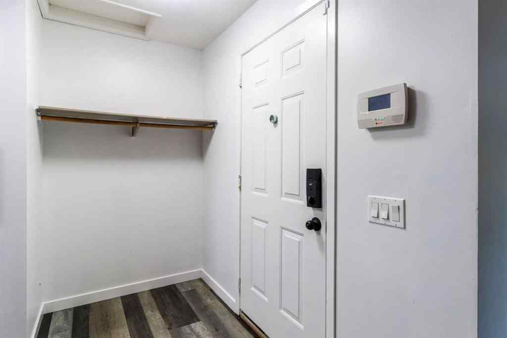 MLS® A2247329 - 92 Erin Woods Drive SE in Erin Woods Calgary, Residential