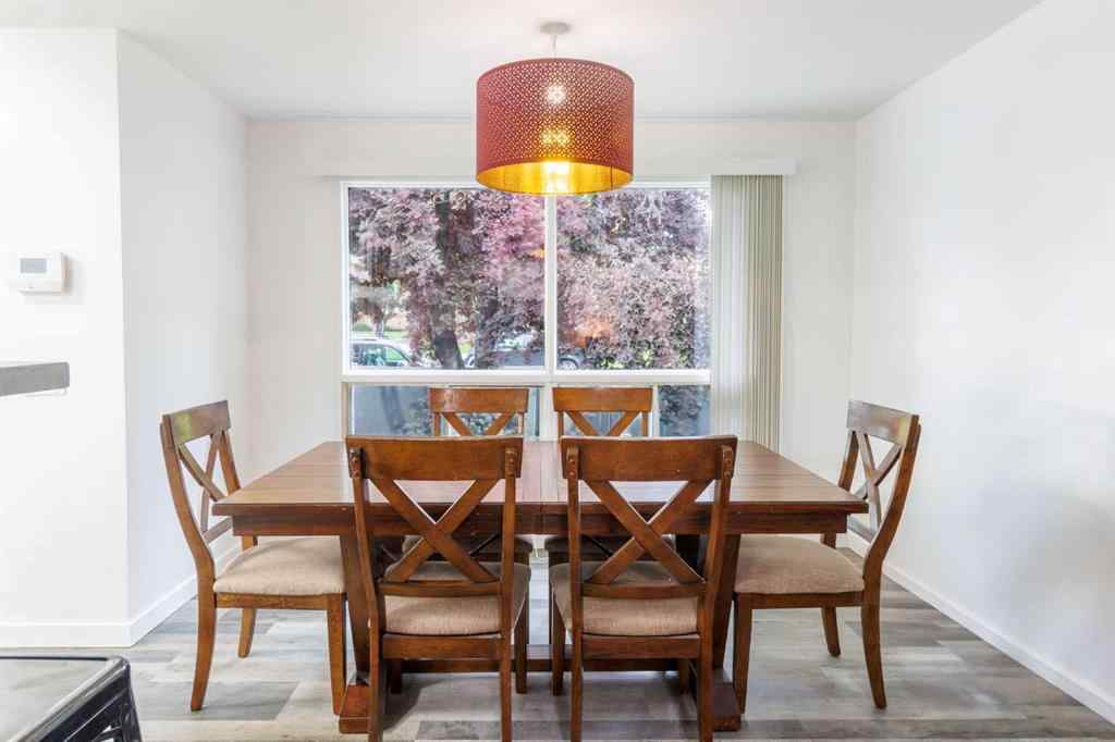 MLS® A2247329 - 92 Erin Woods Drive SE in Erin Woods Calgary, Residential