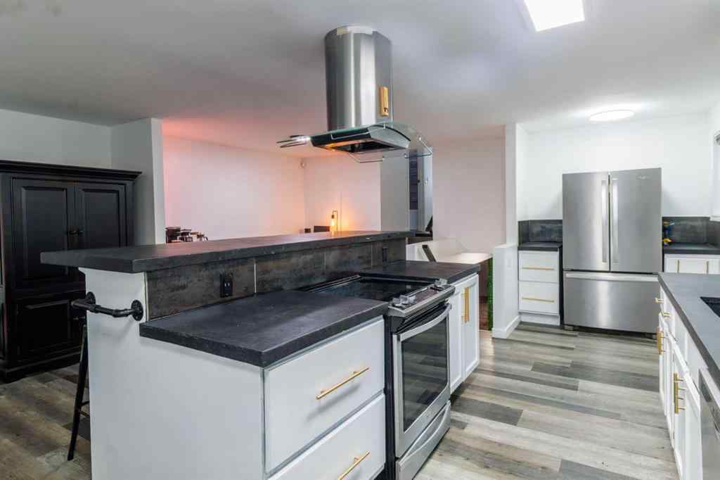 MLS® A2247329 - 92 Erin Woods Drive SE in Erin Woods Calgary, Residential