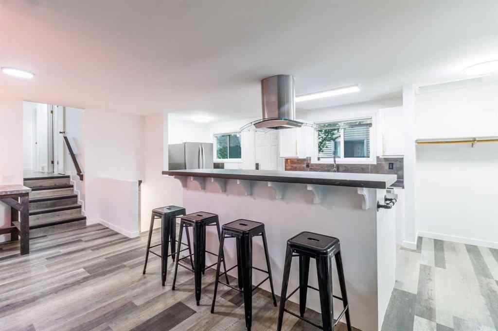 MLS® A2247329 - 92 Erin Woods Drive SE in Erin Woods Calgary, Residential