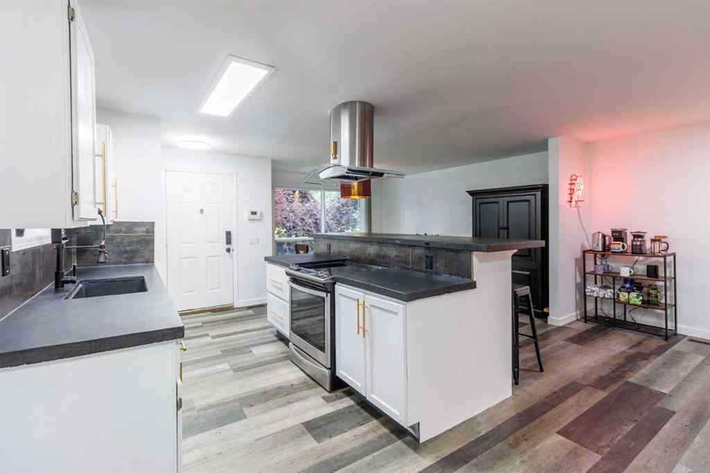 MLS® A2247329 - 92 Erin Woods Drive SE in Erin Woods Calgary, Residential