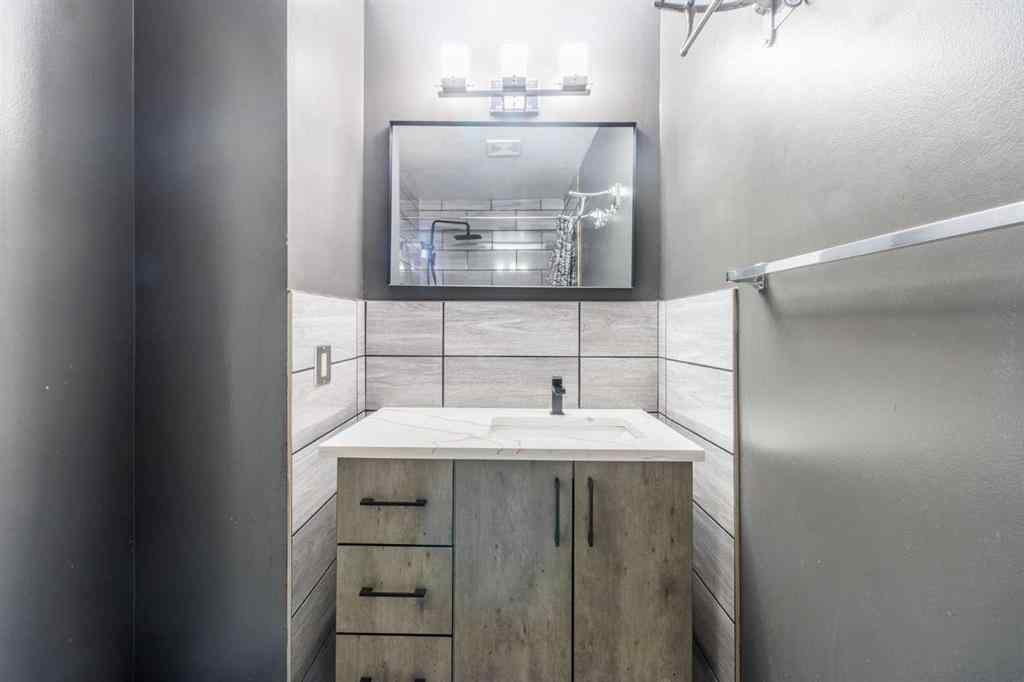 MLS® A2247329 - 92 Erin Woods Drive SE in Erin Woods Calgary, Residential