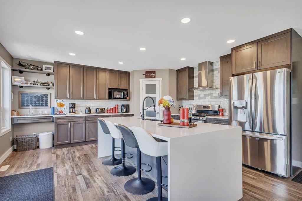 MLS® A2247334 - 5838 65 Avenue  in NONE Rocky Mountain House, Residential