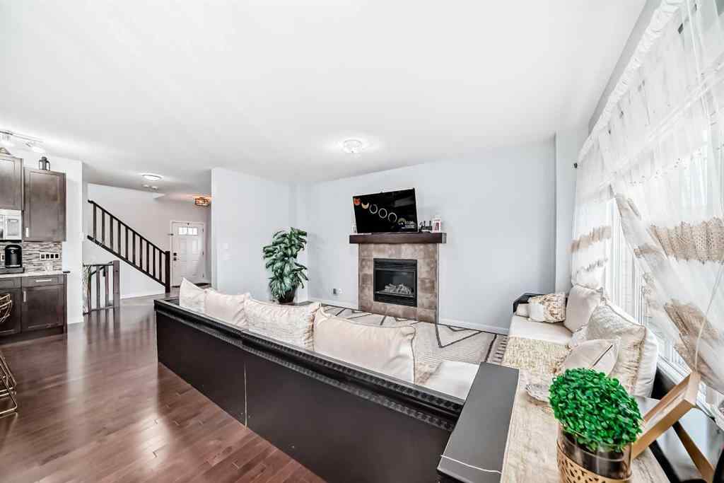 MLS® A2247336 - 165 Hillcrest Drive SW in Hillcrest Airdrie, Residential
