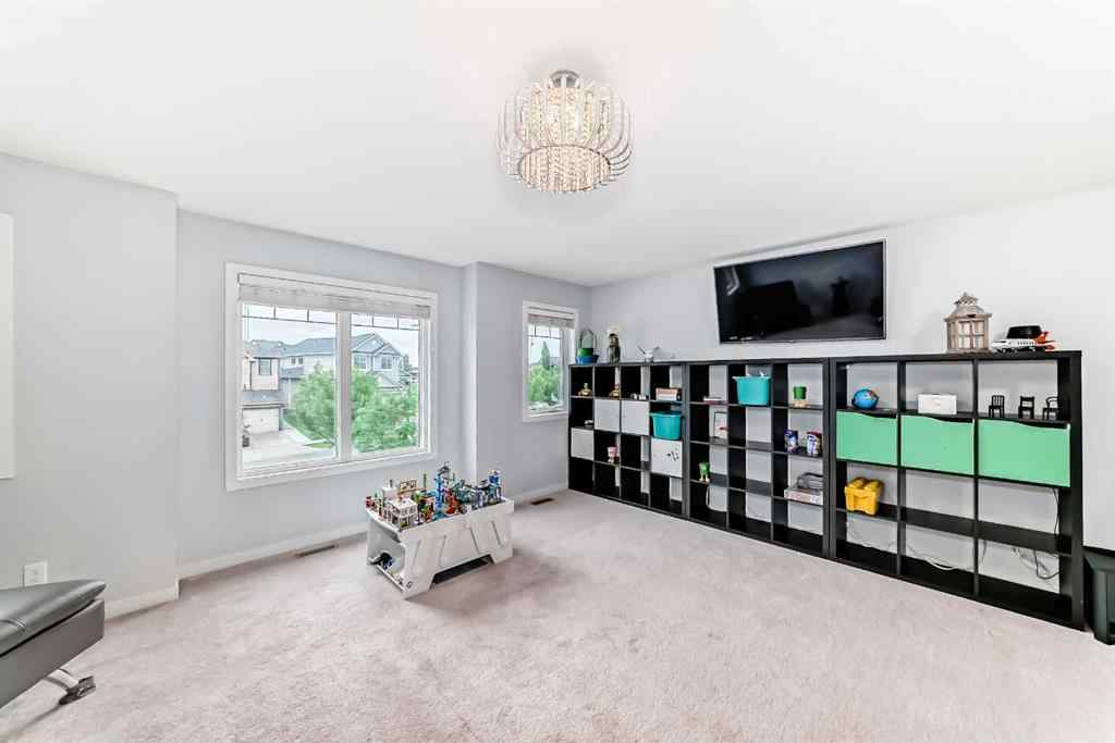 MLS® A2247336 - 165 Hillcrest Drive SW in Hillcrest Airdrie, Residential