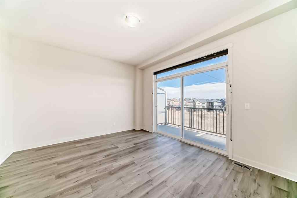 MLS® A2247340 - 31 Sherwood Lane NW in Sherwood Calgary, Residential