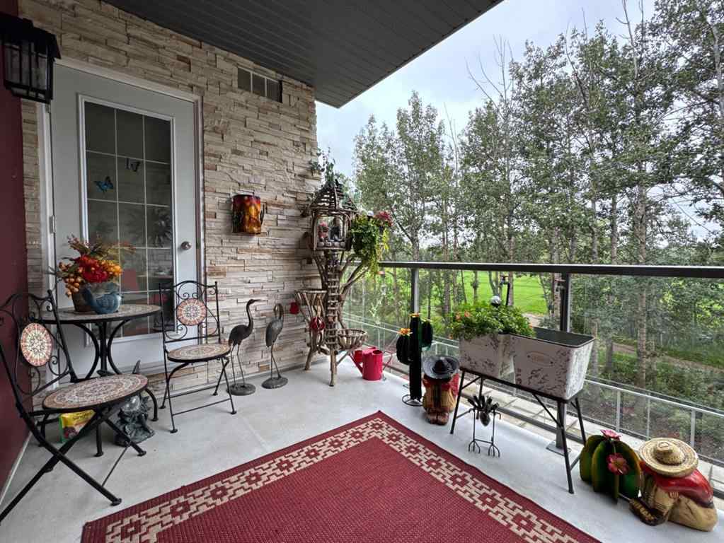 MLS® A2247341 - Unit #203 5040 53 Street  in Downtown Sylvan Lake, Residential
