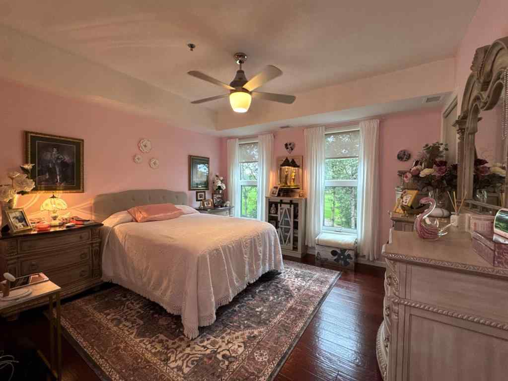 MLS® A2247341 - Unit #203 5040 53 Street  in Downtown Sylvan Lake, Residential