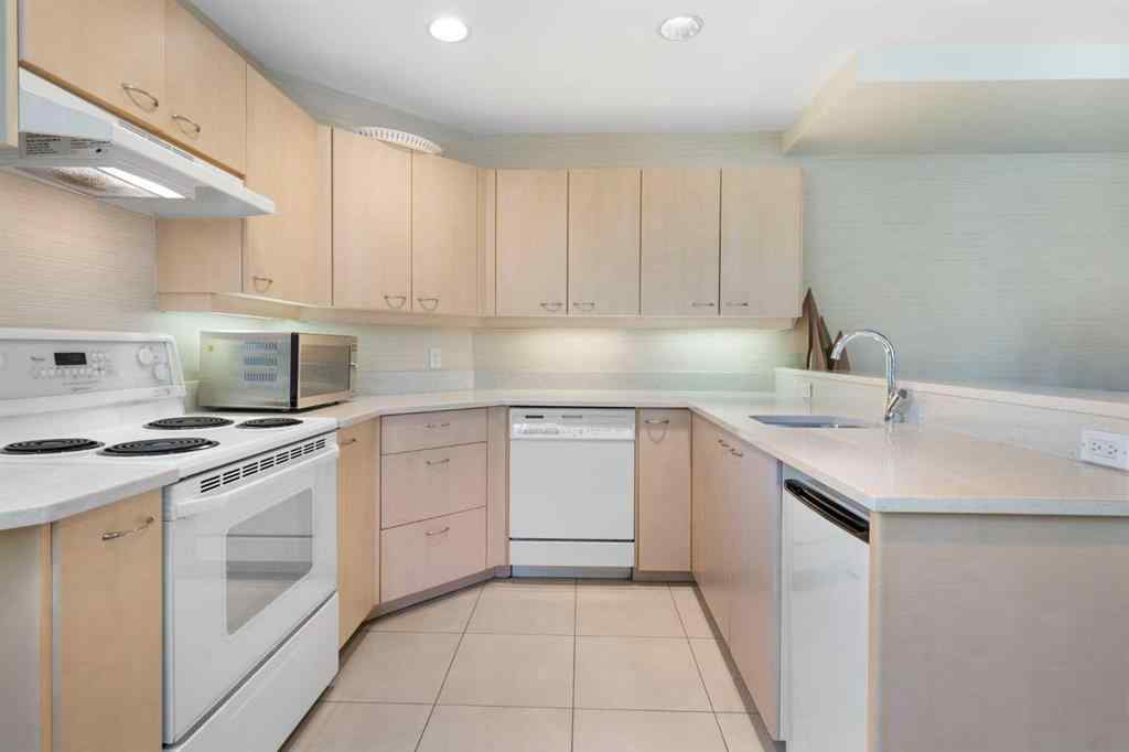 MLS® A2247347 - Unit #507 804 3 Avenue SW in Eau Claire Calgary, Residential
