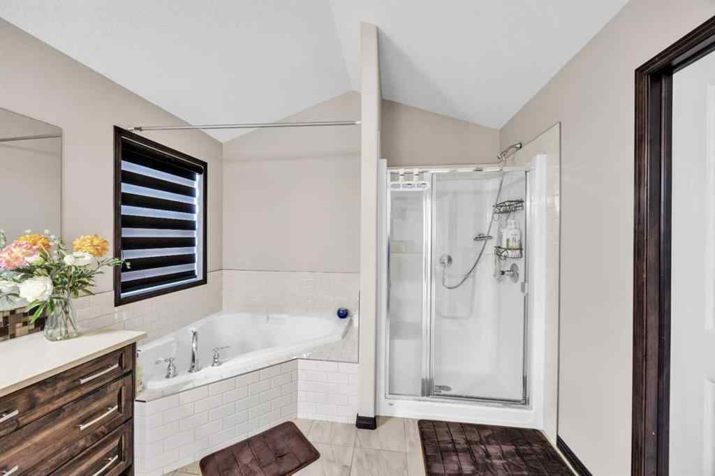MLS® A2247348 - 233 Aspenmere Circle  in Westmere Chestermere, Residential