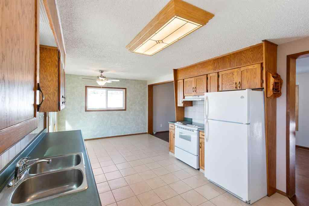 MLS® A2247354 - 125 Big Springs Drive  in Big Springs Airdrie, Residential