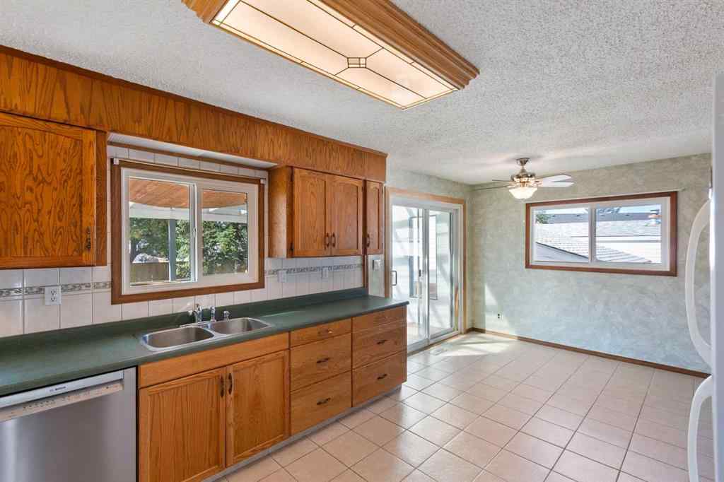 MLS® A2247354 - 125 Big Springs Drive  in Big Springs Airdrie, Residential
